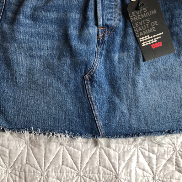 Levi’s deconstructed mini skirt - Picture 5 of 8